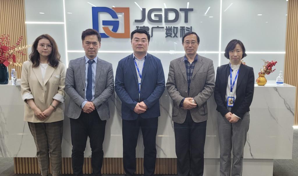 訪企拓崗促就業(yè)，共育英才譜新篇——我院師生代表走訪大連建廣數(shù)科